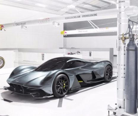 VIDEO Așa arată viitoarea supermașină Aston Martin de 3 milioane de euro