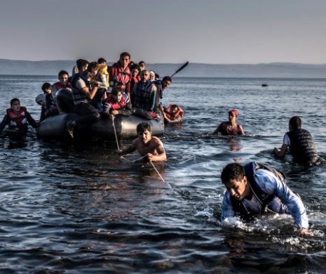A început să crească brusc numărul migranţilor de pe Mediterană