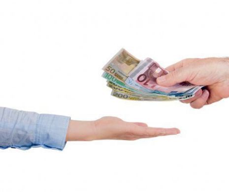 ANAF recuperează primii bani din averile milionarilor penali