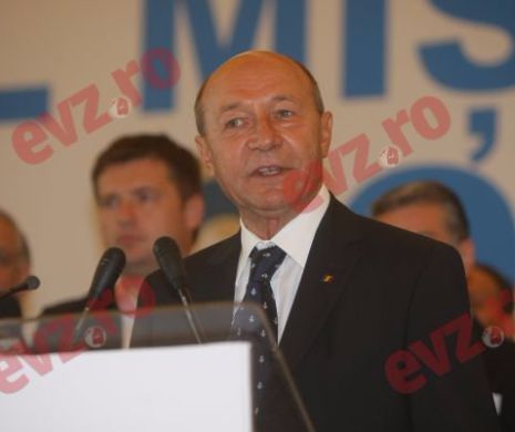 Ce a răspuns Traian Băsescu întrebat dacă va candida la preșeedinția Republicii Moldova
