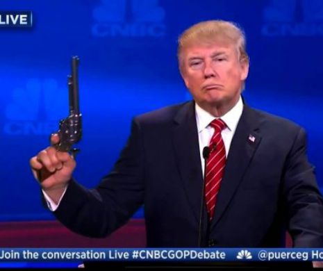 Donald Trump îşi îndeamnă susţinătorii s-o oprească pe Hillary Clinton făcând uz de armele de foc