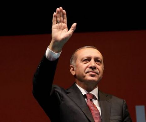 Noaptea cuțitelor lungi ale lui Erdogan. Asemănările Sultanului cu Hitler. Există vreo legătură între spălarea de bani din Italia și puciul din Turcia?