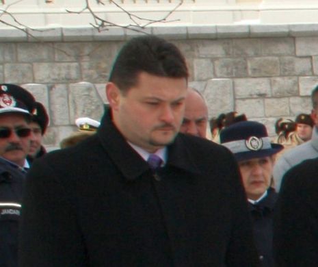 Rareș Văduva va fi înlocuit de premierul Dacian Cioloș, din funcția de secretar de stat în MAI