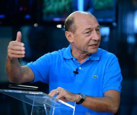 Traian Băsescu pregăteşte o amplă mutare politică