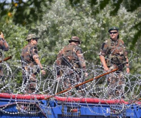Ungaria ridică al doilea gard la granița cu Serbia, pentru a opri refugiații