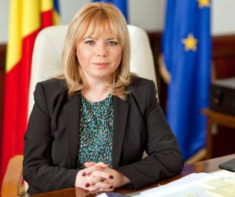 Anca Dragu: „România are o CREŞTERE ECONOMICĂ sustenabilă. Sunt necesare CONTINUAREA REFORMELOR şi politici salariale prudente”