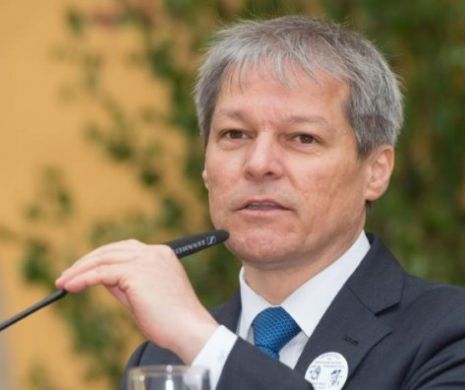 Dacian Cioloş la deschiderea anului şcolar: „România se vede altfel dintr-un liceu de provincie”