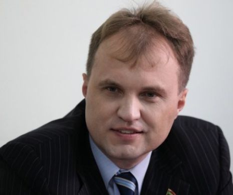 Evgheni Şevciuc vrea ajustarea mai RAPIDĂ a legislaţiei transnistrere la cea RUSĂ
