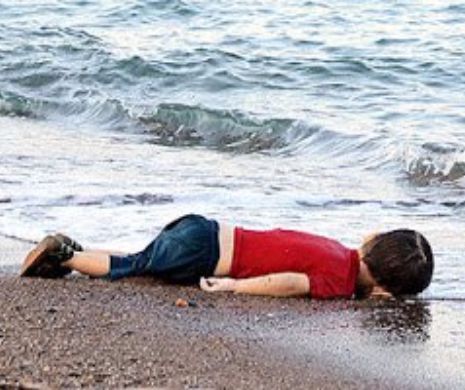 La un an de la TRAGEDIA din Mediterana, tatăl micuțului sirian AYLAN acuză politicienii de IPOCRIZIE