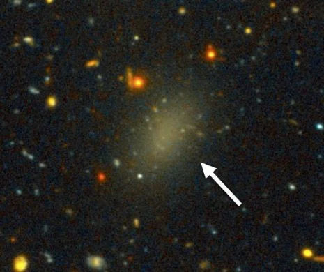 Misterioasă galaxie alcătuită din materie întunecată!