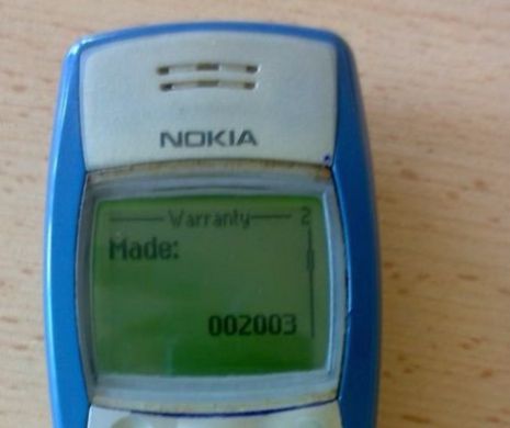 Un roman si-a scos la vanzare, pe net, telefonul Nokia 1100. Suma imensa pe care o cere pe el si de ce