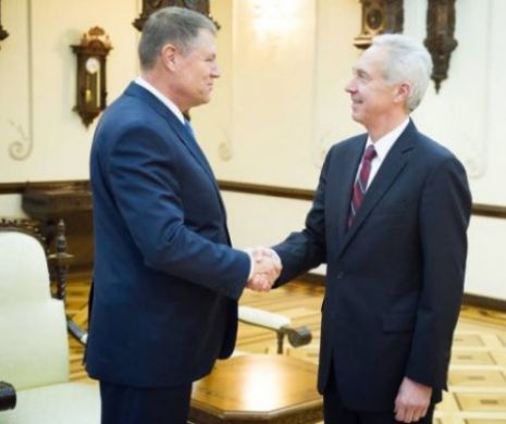 Ambasadorul SUA la Bucureşti: ” Îl felicit pe preşedintele Iohannis pentru sprijinul puternic şi constant pentru lupta anticorupţie a României”