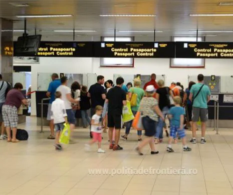 ATENȚIE, ROMÂNI! S-au pus în aplicare modificările legislative privind călătoria în străinătate a minorilor