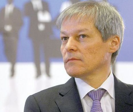 CUM A REACȚIONAT Dacian Cioloș după ce liderii PRU s-au dus azi la DNA să-l denunțe