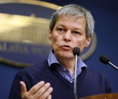 Dacian Cioloș DĂ DIN COLȚ ÎN COLȚ să explice prezența sa pe afișele PNL. De la "le-am spus să nu-mi folosească imaginea" la  "PNL poate folosi toate elementele Platformei România 100"