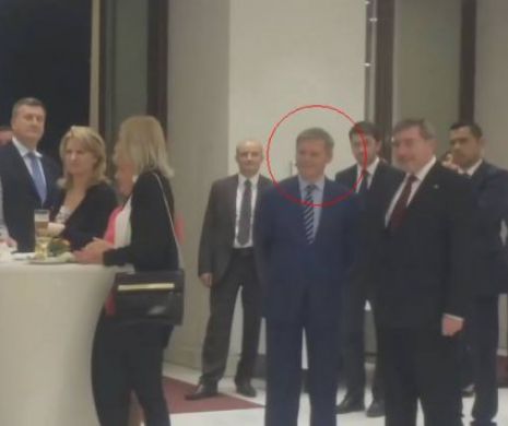Dacian Cioloş, PREZENT la o PETRECERE cu LĂUTARI! Marian MEXICANU’ a întreţinut ATMOSFERA toată seara | FOTO şi VIDEO