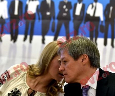 Deși neagă, Cioloș le-a permis liberalilor să-i folosească imaginea!