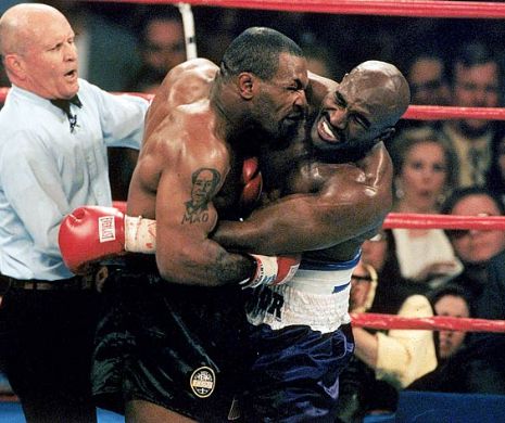 Mike Tyson, unul dintre cei mai mari boxeri din istorie. A fost condamnat de 38 de ori până la vârsta de 13 ani, a făcut PUȘCĂRIE și a pierdut 500 de milioane de dolari. Cum l-a implorat Brad Pitt l-a implorat să nu-l bată