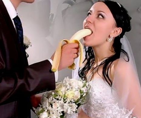 Nunţile ruseşti şi TRADIŢIILE INDECENTE la care participă MIRELE ŞI MIREASA, socrii, dar şi INVITAŢII. Nicăieri în lume NU EXISTĂ AŞA CEVA l Foto galerie