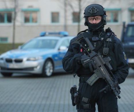 Percheziții la mai mulți ceceni suspectați de FINANȚARE A TERORISMULUI