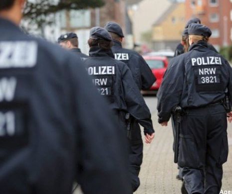 Polițiști GERMANI sunt “cetățeni ai REICHULUI”