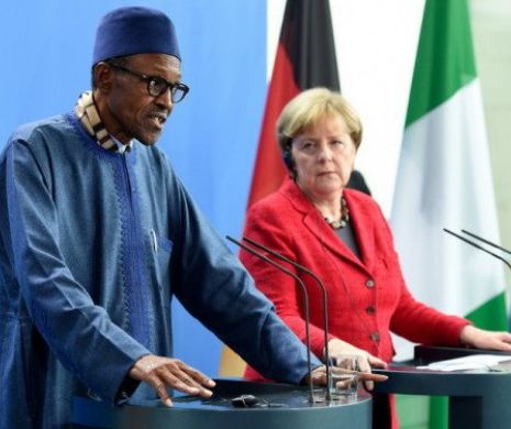 Preşedintele Nigeriei, într-o conferinţă cu Angela Merkel: Locul nevestei mele e la CRATIŢĂ. Sunt mai deştept ca ea