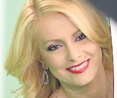 Prezentatoarea blondă de la Acces direct, printre cele mai dorite femei din showbiz. Simona Gherghe cerută în căsătorie prin mesaj