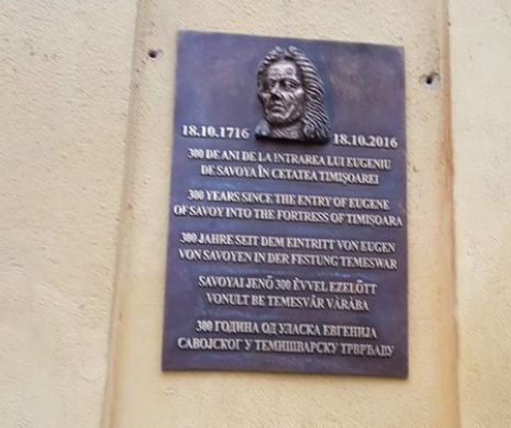 RUȘINOS. Primăria traduce GREȘIT placa comemorativă a prințului de Savoya