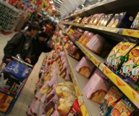 Supermarketurile, ACUZATE că impun în continuare taxe