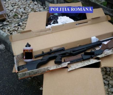 Traficant de arme din Brașov, prins de polițiști. Ce arme îi fuseseră expediate din America