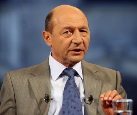 Traian Băsescu: „JUDECĂTORII care APROBĂ MANDATELE de INTERCEPTARE sunt în BUNE RELAŢII cu SRI”