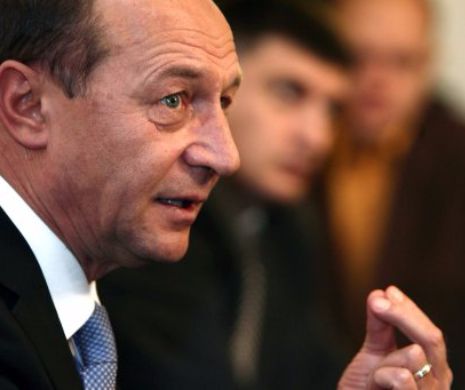 Traian Băsescu vorbeşte despre “CHIMIA” PNL – PSD care doreşte să ACOPERE DOCTORII PLAGIATORI