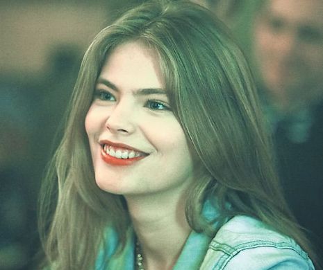Flavia Hojda, frumușica din seria #Selfie, vrea să plece din România