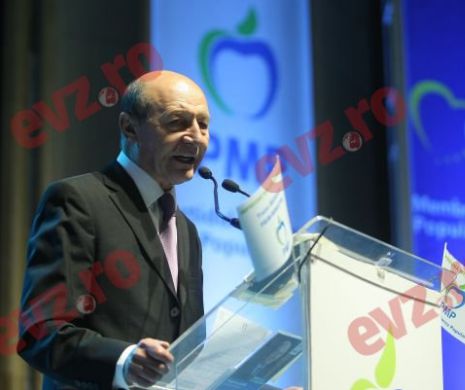 Traian Băsescu, pregătit să LUPTE încă 10 ani cu ADVERSARII POLITICI: ”Am îngenunchiat sistemul, dar nu l-am învins şi sistemul trebuie învins!”