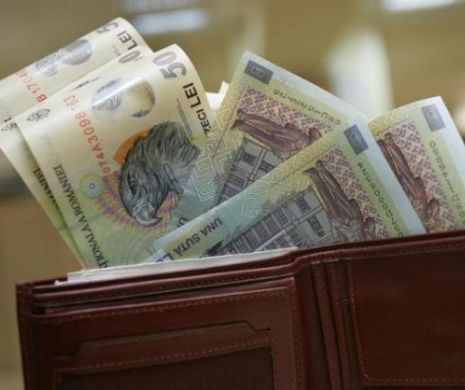 BREAKING NEWS! Curtea Constituţională a decis: Cresc salariile medicilor și profesorilor!
