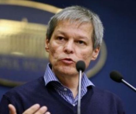 Dacian Cioloș: „Doresc românilor de pretutindeni forţa de a recunoaşte că prosperitatea ne împlineşte atunci când este construită cu onestitate şi muncă cinstită”