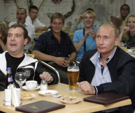 Imagine FABULOASĂ. Discursul lui Vladimir Putin despre STAREA NAȚIUNII L-A ADORMIT pe premierul Dimitri Medvedev | Foto în articol