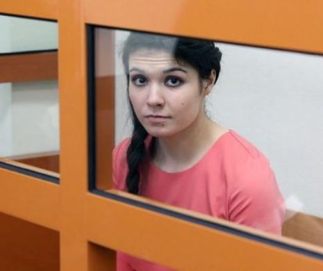 Tânăra rusoaică îndrăgostită de un jihadist a fost condamnată la închisoare. Ce a făcut aceasta pentru a-l întâlni pe teroristul care-i sucise mințile