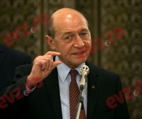 Traian Băsescu, reacţie virulentă la gestul lui Klaus Iohannis privind premierul