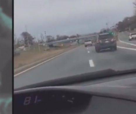 Un tanar a transmis LIVE pe Facebook momentul in care intra cu masina intr-un camion, la peste 180 de km/h. VIDEO