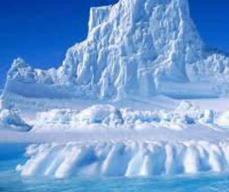 Avertisment! Un aisberg de 700 de km pătraţi s-a desprins dintr-un gheţar din Antarctica. NASA îi urmăreşte traiectoria