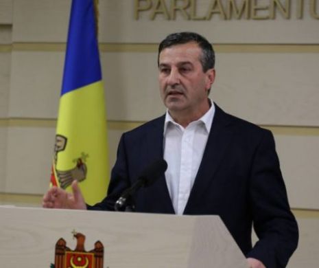 Cobzac: "Este un bun și sincer prieten al Republicii Moldova"! Grigore Cobzac a CONTESTAT la Curtea Constituțională decretul privind retragerea cetăţeniei lui Traian Băsescu