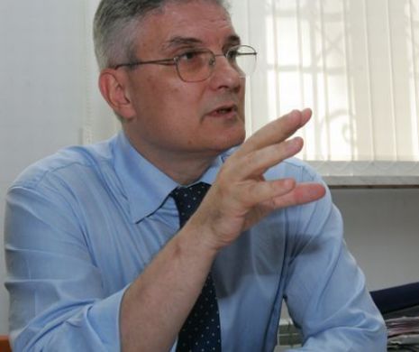 Daniel Dăianu: Măsurile anunţate de noul Guvern nu au cum să nu complice bugetul