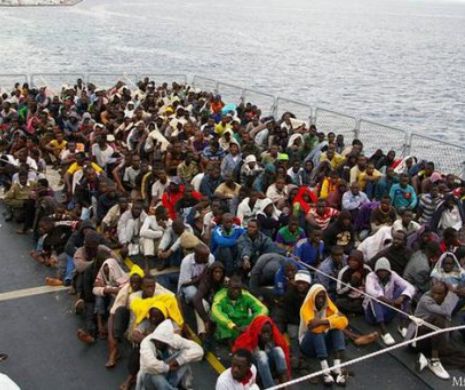 Hotspotul pentru imigranți din Lampedusa, în colaps. Premierul italian se laudă!