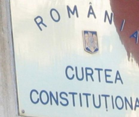 Liberalii au CONTESTAT la CCR Legea de abilitare a Guvernului de a emite ORDONANȚE în perioada vacanței parlamentare