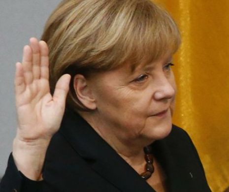 Merkel le-a deschis brațele IMIGRANȚILOR. Acum, DISPERATĂ de apropierea alegerilor, este gata să instaureze DICTATURA