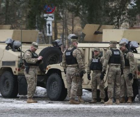 Mii de militari americani în Europa, un răspuns la „agresiunea rusă”