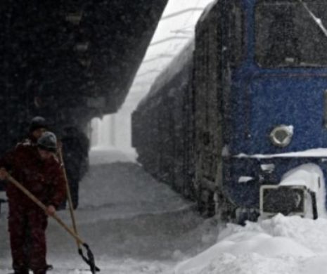 ULTIMA ORĂ! ROMÂNIA ÎNGHEAŢĂ la -25 de grade. 48 de trenuri au fost ANULATE