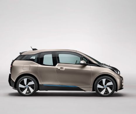 1 din 3 automobile plug-in și 1 din 2 electrice livrate în România poartă sigla BMW