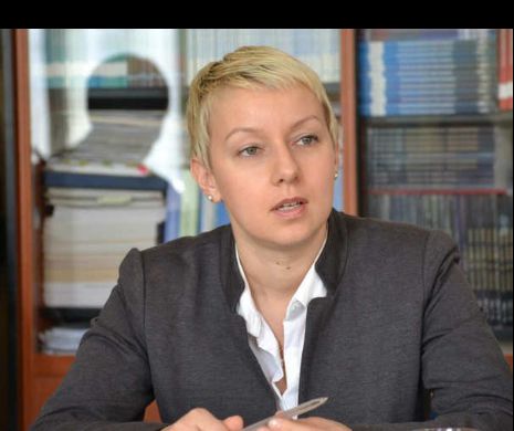 Judecătoarea Dana Gîrbova îi atrage atenția lui Iohannis că a încălcat ”statul de drept”